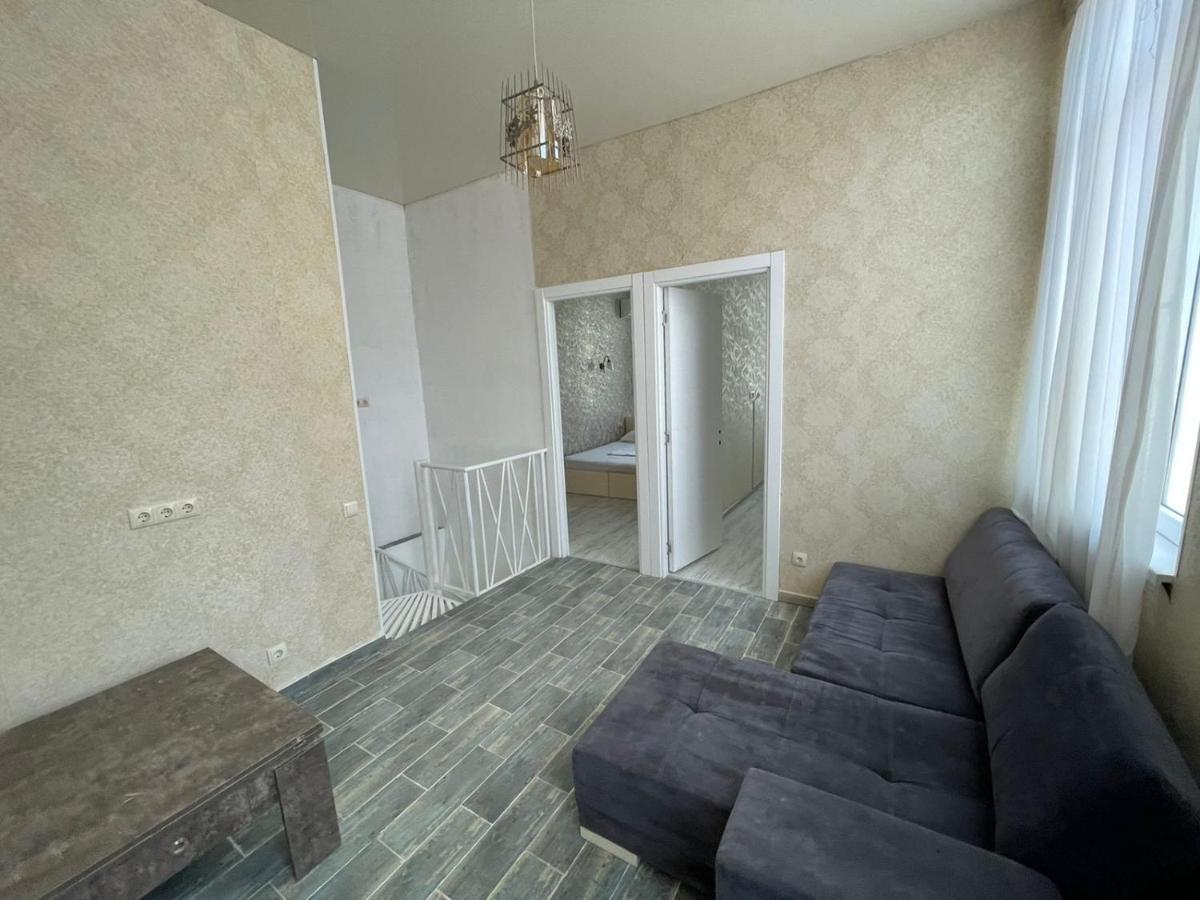 Центр Города Батуми Apartment Rustaveli 13 Exterior photo